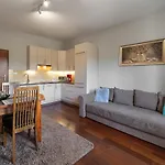Rentplanet - Gorace Zrodla